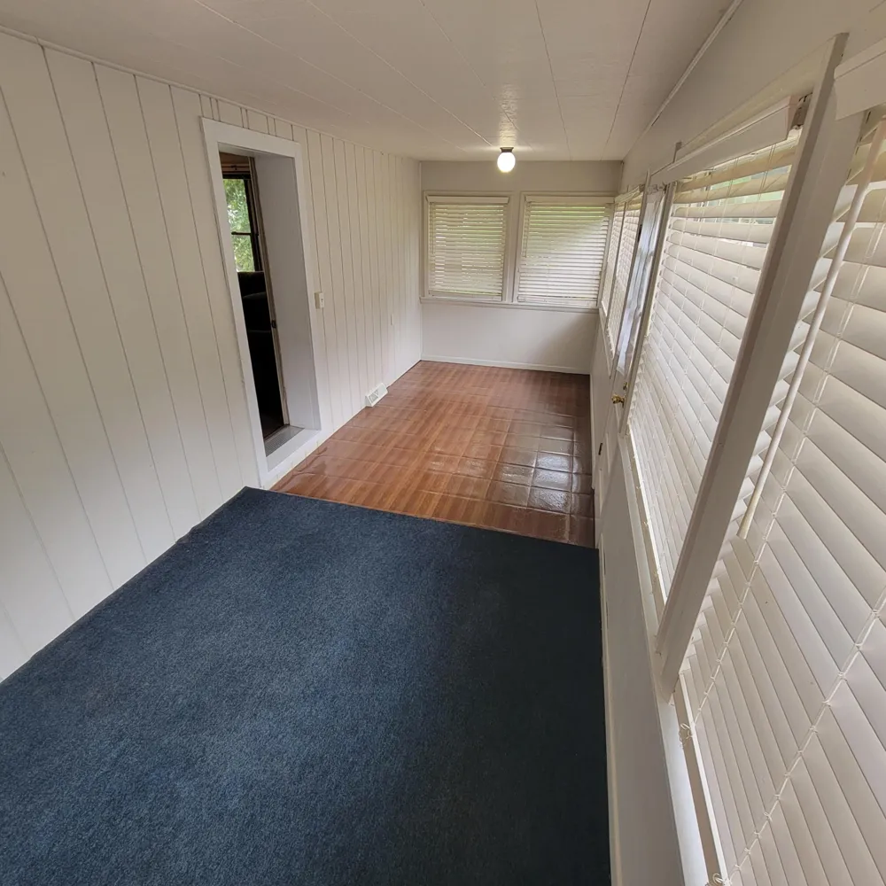 8 E Barton Street Newaygo, MI 49337