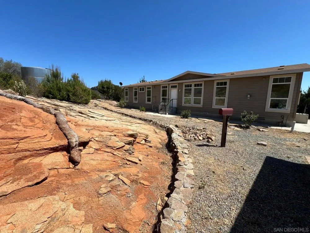 18012 Mahogany Ranch Rd. Ramona, CA 92065