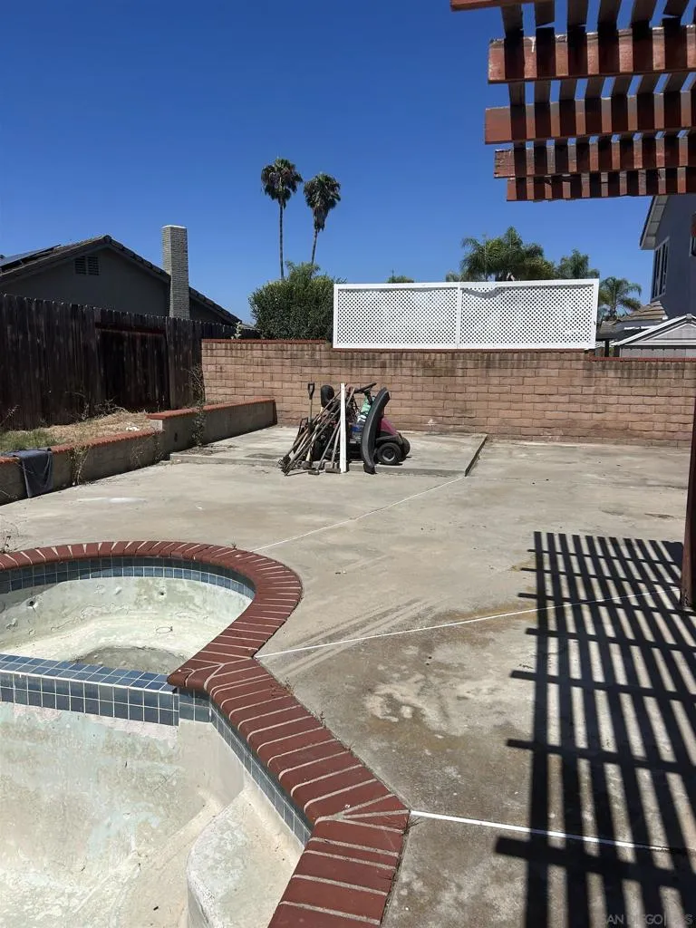 4518 Big Sur St Oceanside, CA 92057