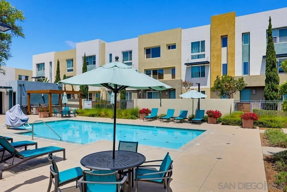 745 Shoreline Rd Chula Vista, CA 91910