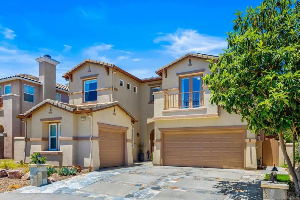13133 Via Canyon Dr. San Diego, CA 92129