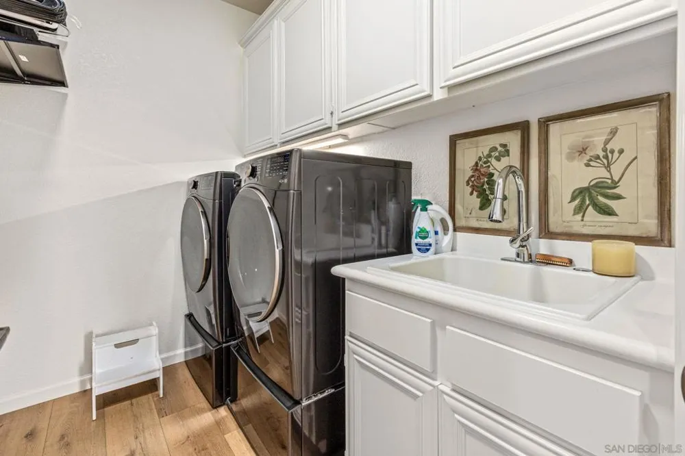 13133 Via Canyon Dr. San Diego, CA 92129