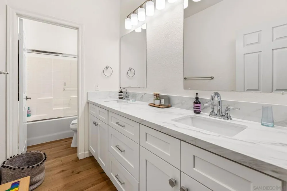 13133 Via Canyon Dr. San Diego, CA 92129