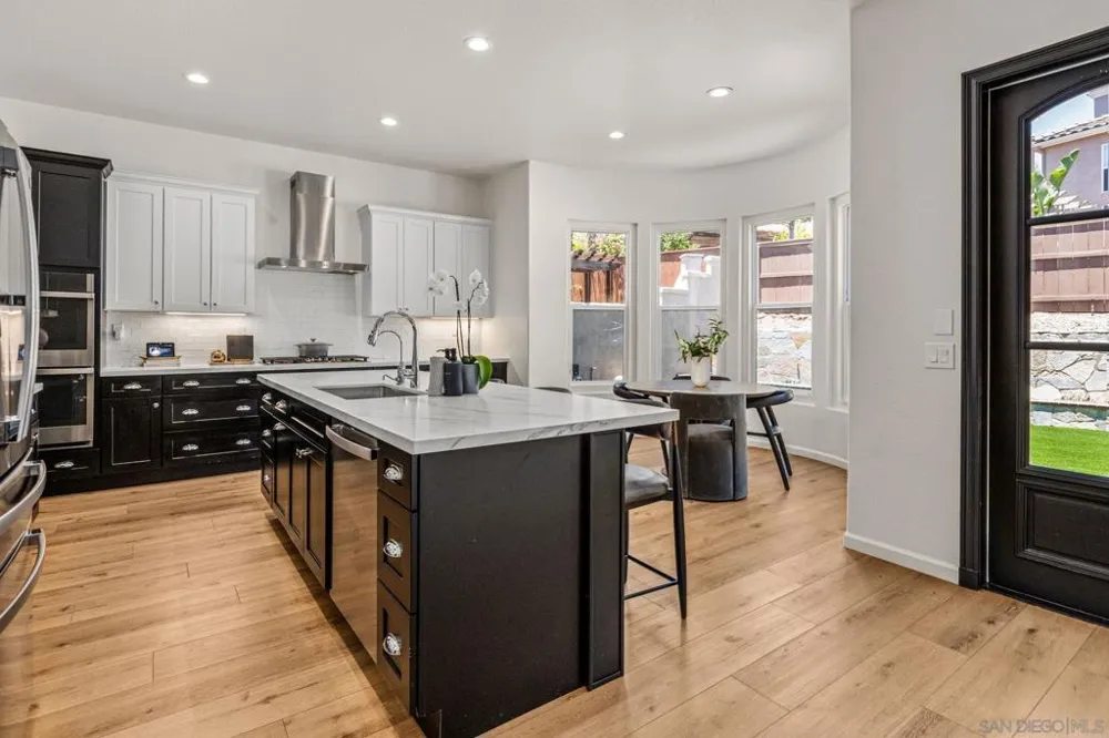 13133 Via Canyon Dr. San Diego, CA 92129
