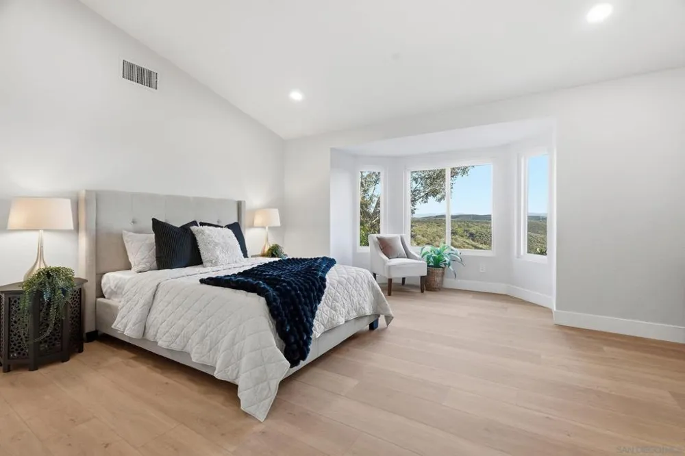 10747 Birch Bluff Ave San Diego, CA 92131