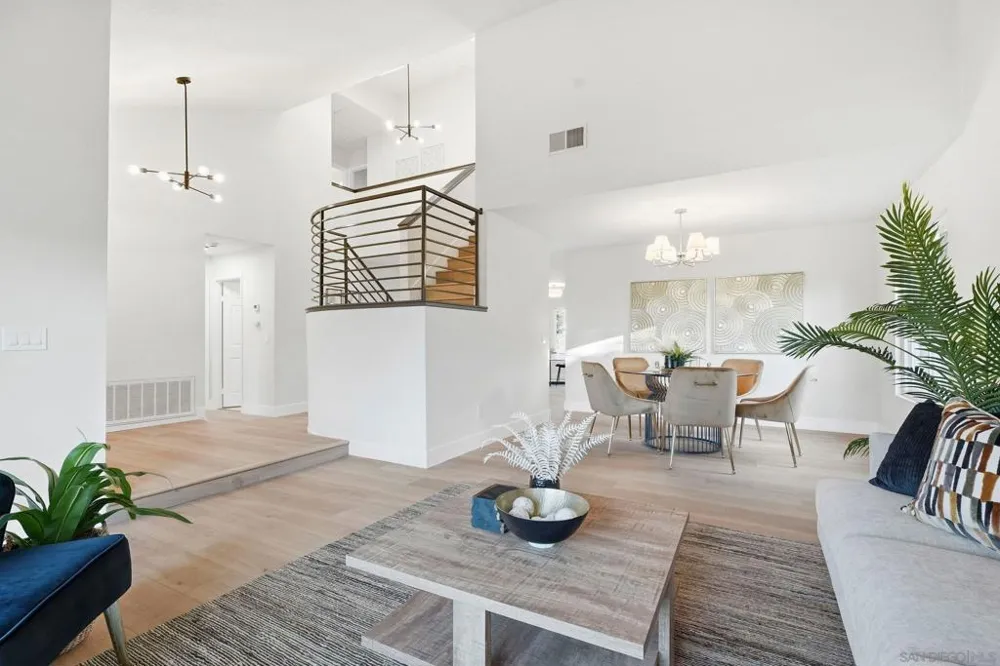 10747 Birch Bluff Ave San Diego, CA 92131