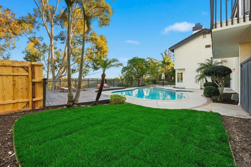 10747 Birch Bluff Ave San Diego, CA 92131