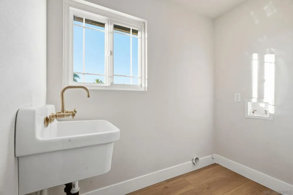 10747 Birch Bluff Ave San Diego, CA 92131