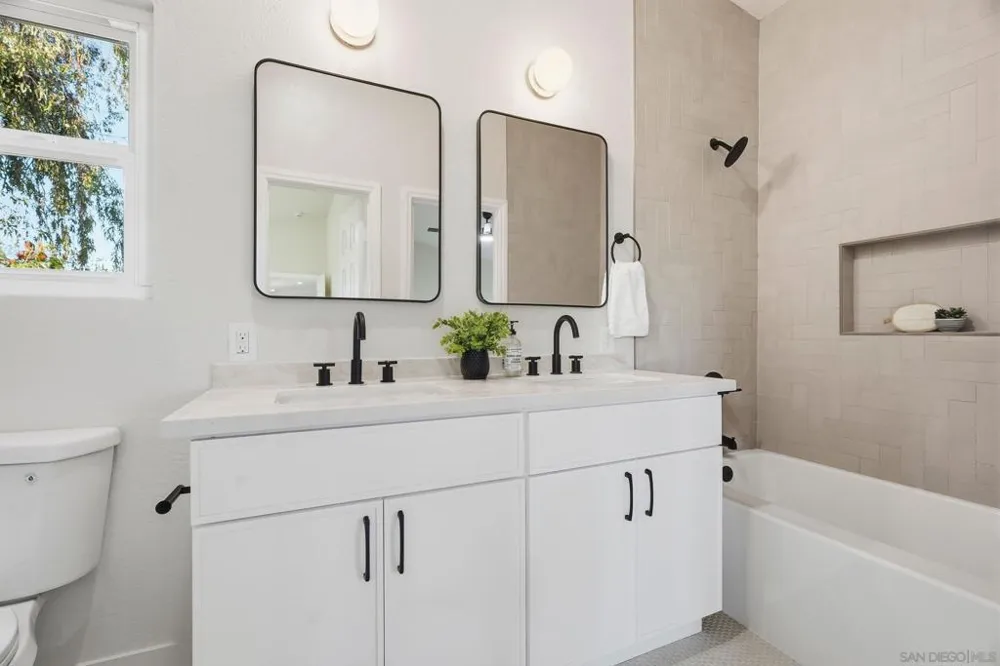 10747 Birch Bluff Ave San Diego, CA 92131