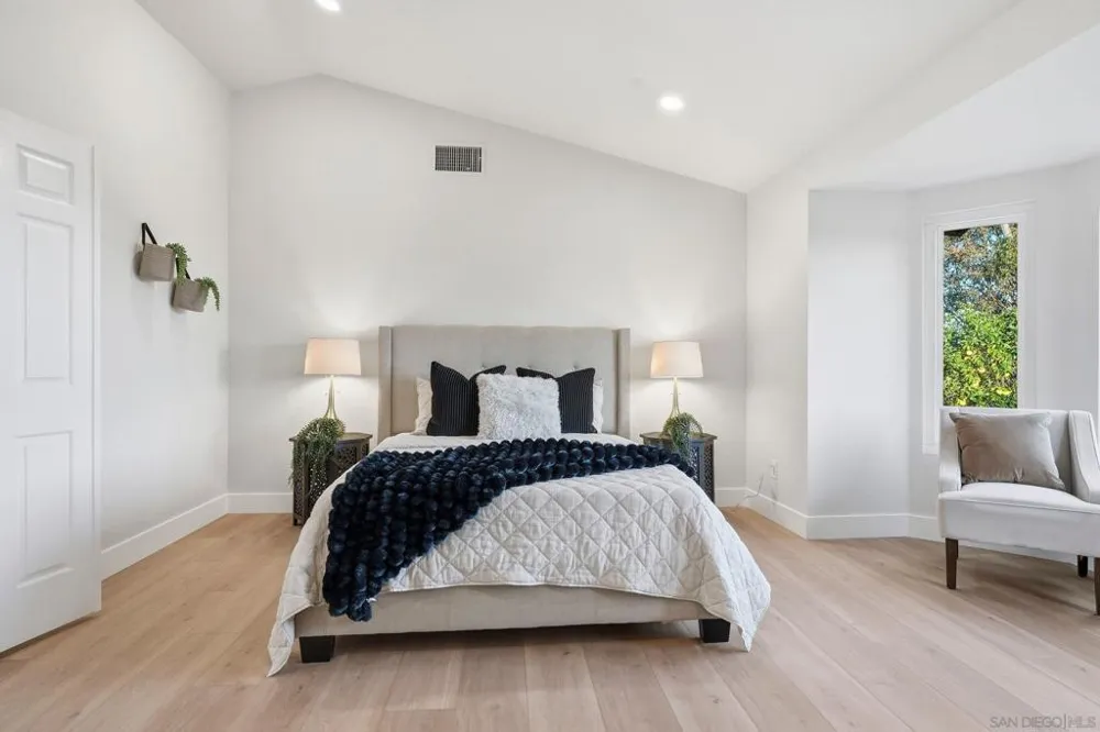 10747 Birch Bluff Ave San Diego, CA 92131