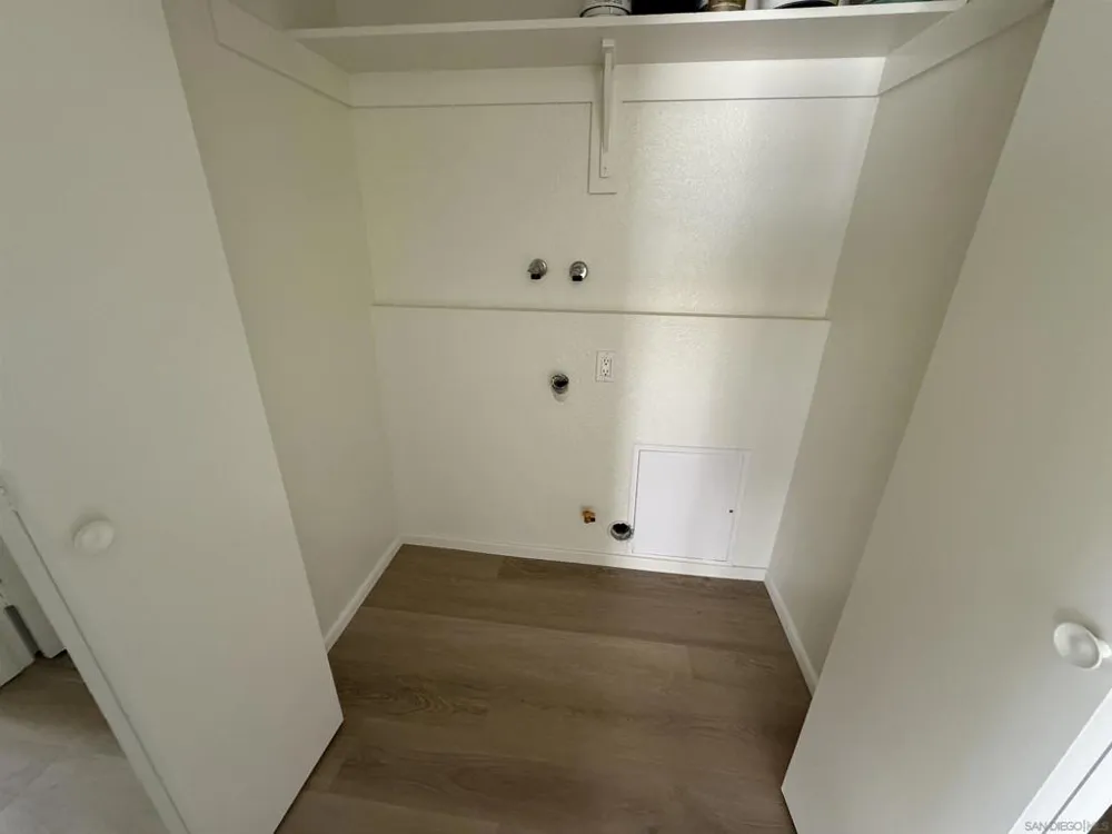 10955 Via Abaca San Diego, CA 92126