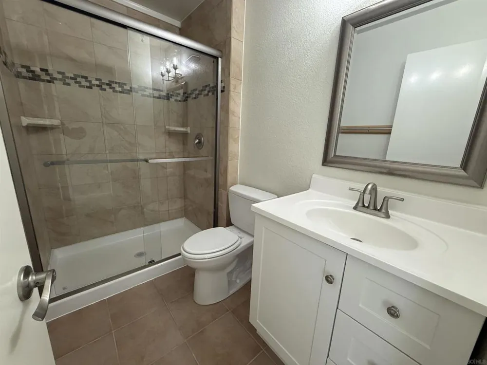 10955 Via Abaca San Diego, CA 92126