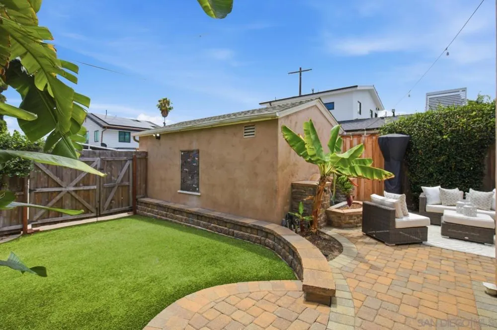 315 B Avenue Coronado, CA 92118
