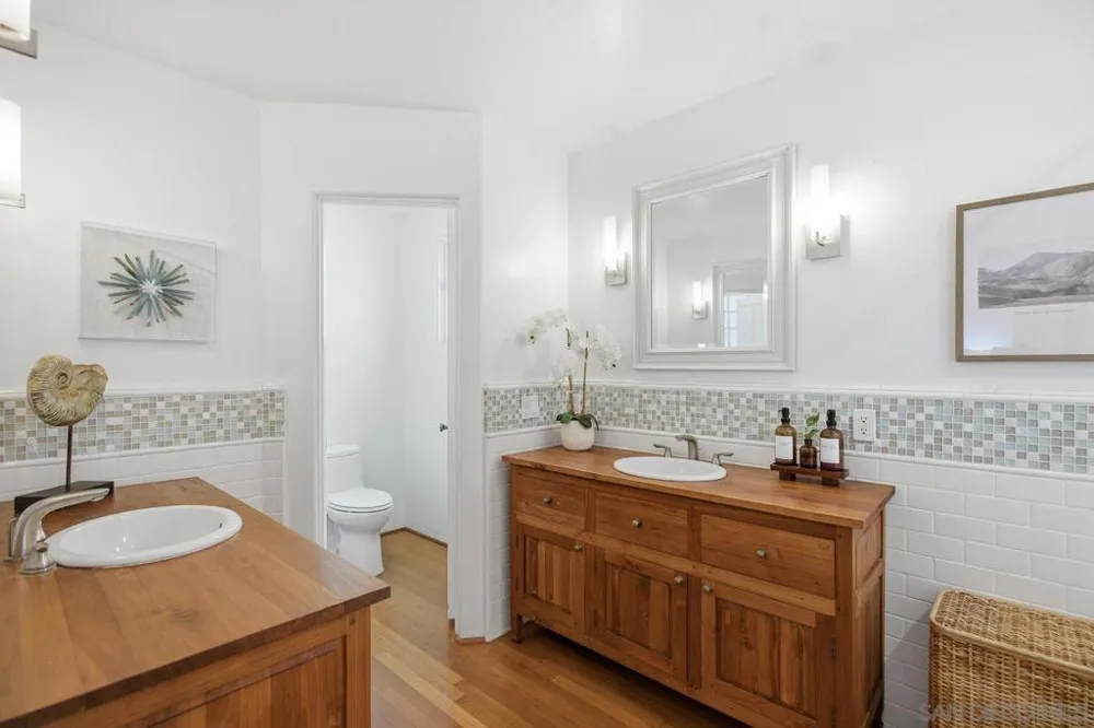 315 B Avenue Coronado, CA 92118