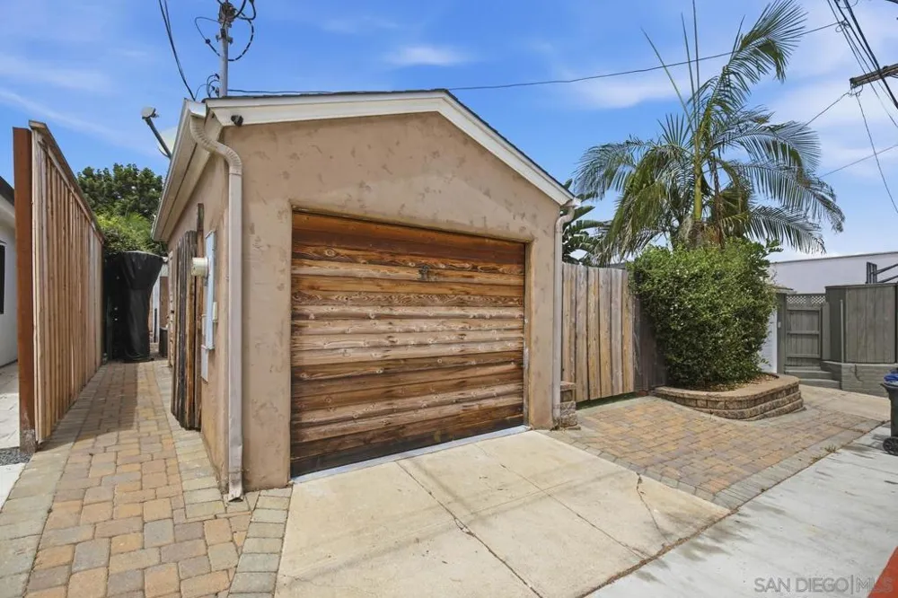 315 B Avenue Coronado, CA 92118