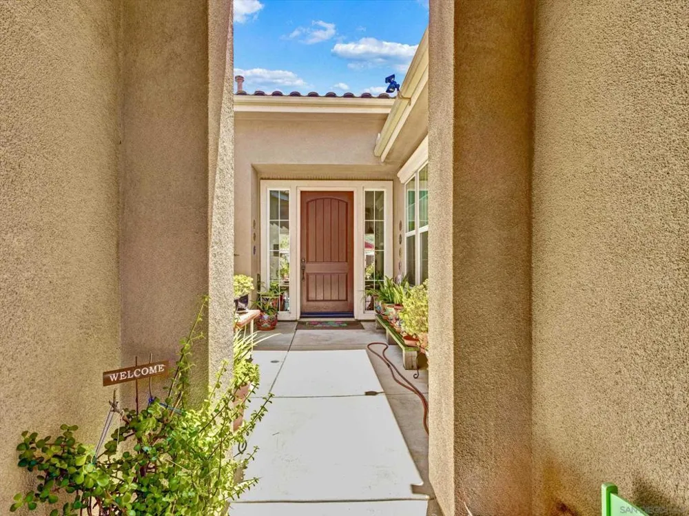 27248 Saint Andrews Ln Valley Center, CA 92082