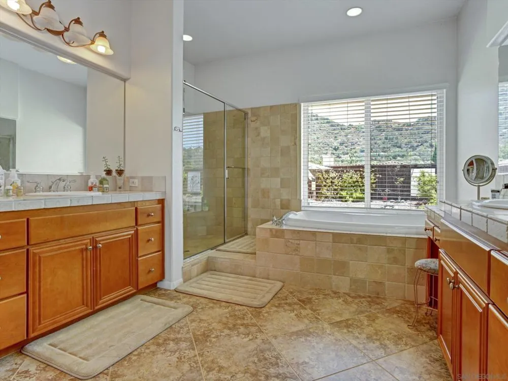 27248 Saint Andrews Ln Valley Center, CA 92082