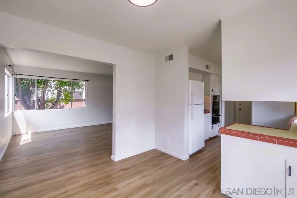 349 G Coronado, CA 92118