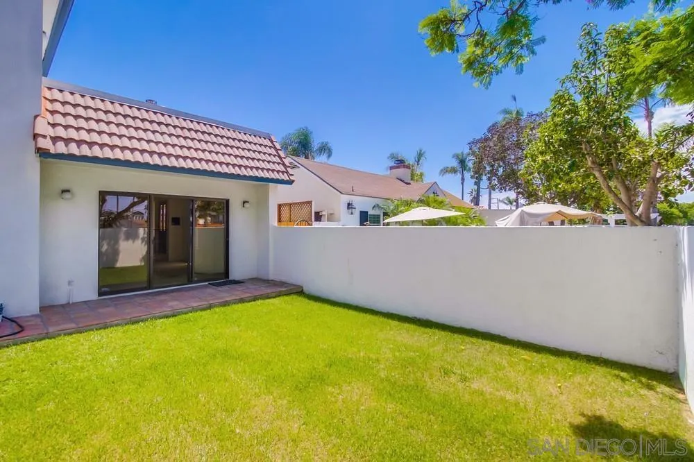 349 G Coronado, CA 92118