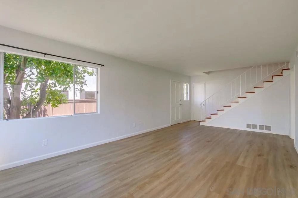 349 G Coronado, CA 92118