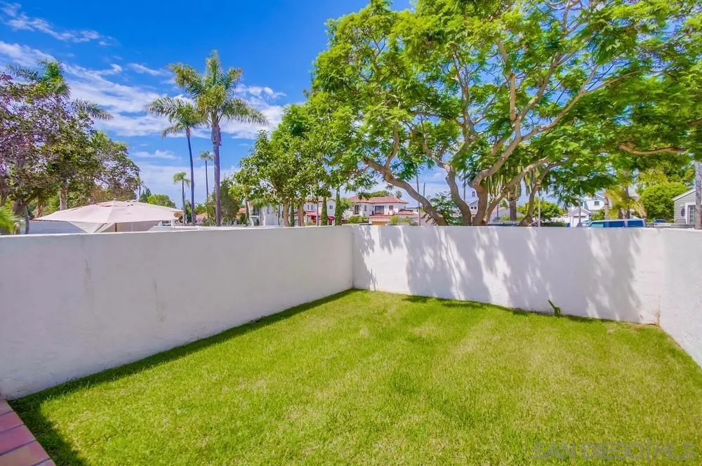 349 G Coronado, CA 92118