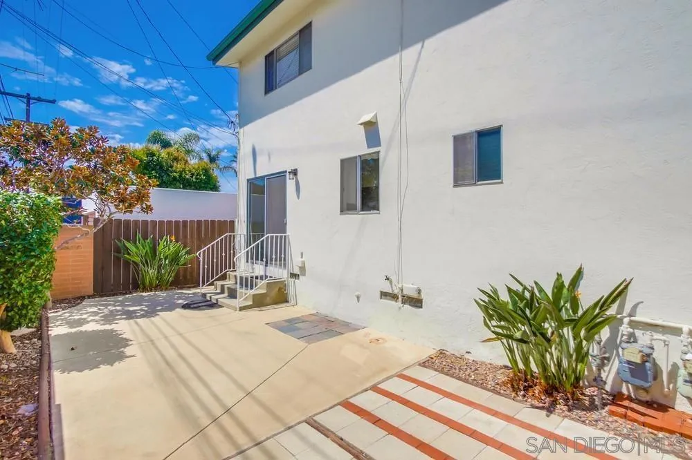 349 G Coronado, CA 92118