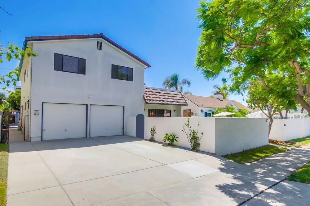 349 G Coronado, CA 92118