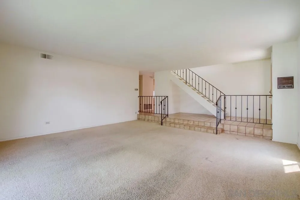 349 G Coronado, CA 92118