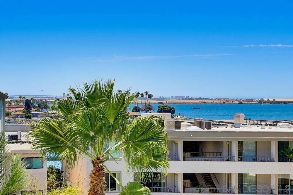 2942 Lawrence St. San Diego, CA 92106