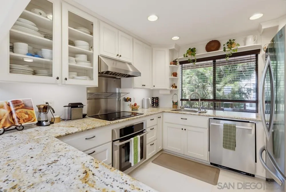 2942 Lawrence St. San Diego, CA 92106