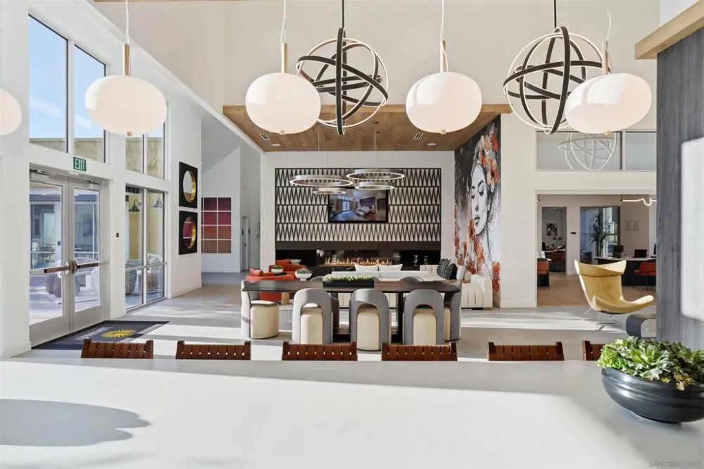 6060 Astra Loop 203 Chula Vista, CA 91913