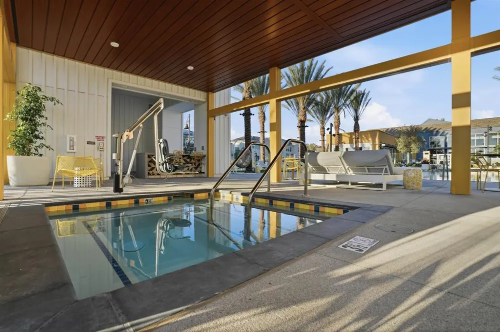 6060 Astra Loop 331 Chula Vista, CA 91913