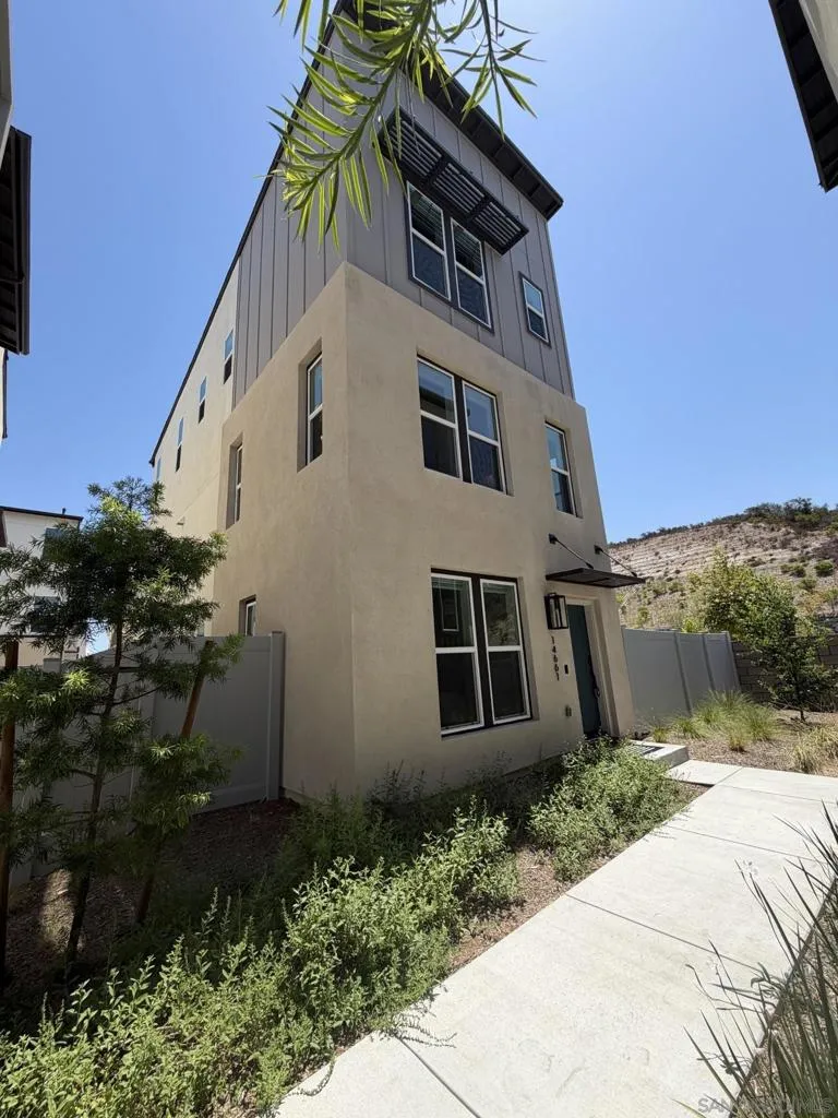 14661 Dunleer Way San Diego, CA 92126