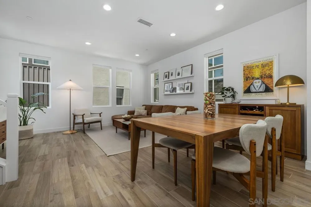14661 Dunleer Way San Diego, CA 92126