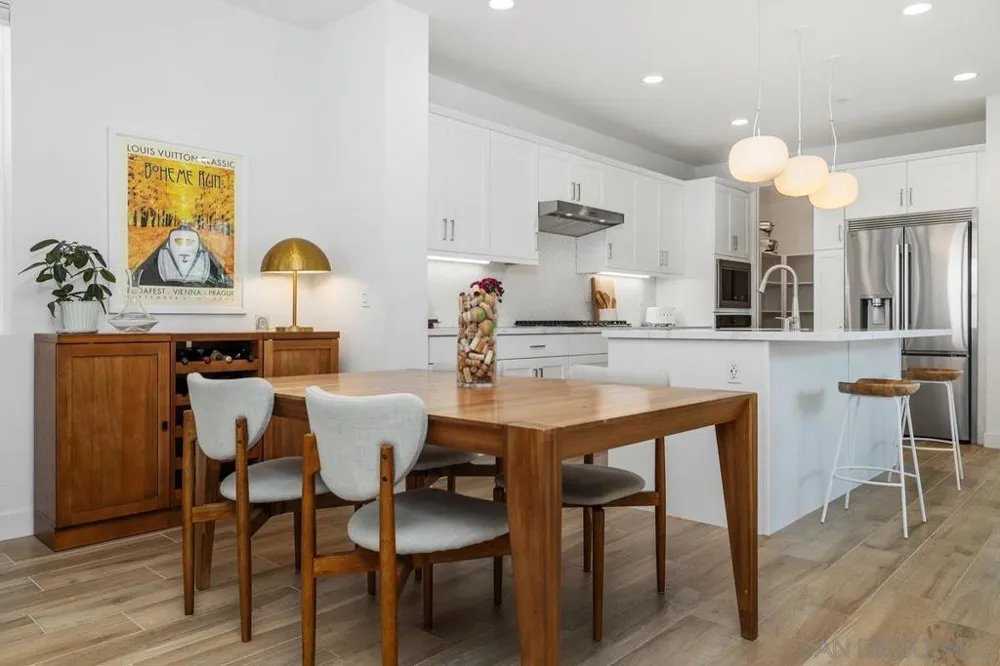 14661 Dunleer Way San Diego, CA 92126