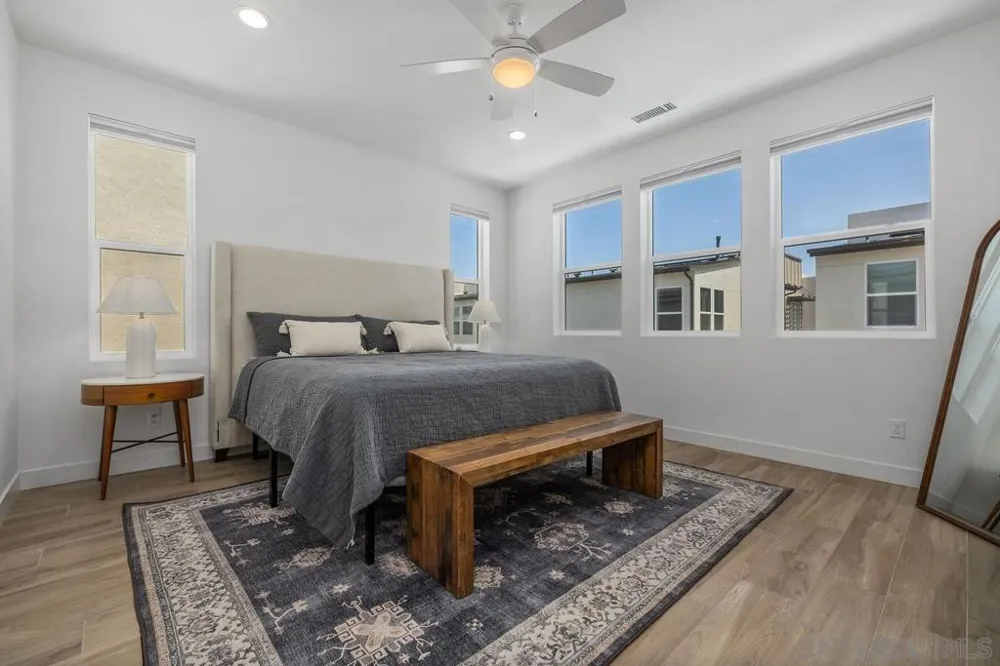 14661 Dunleer Way San Diego, CA 92126