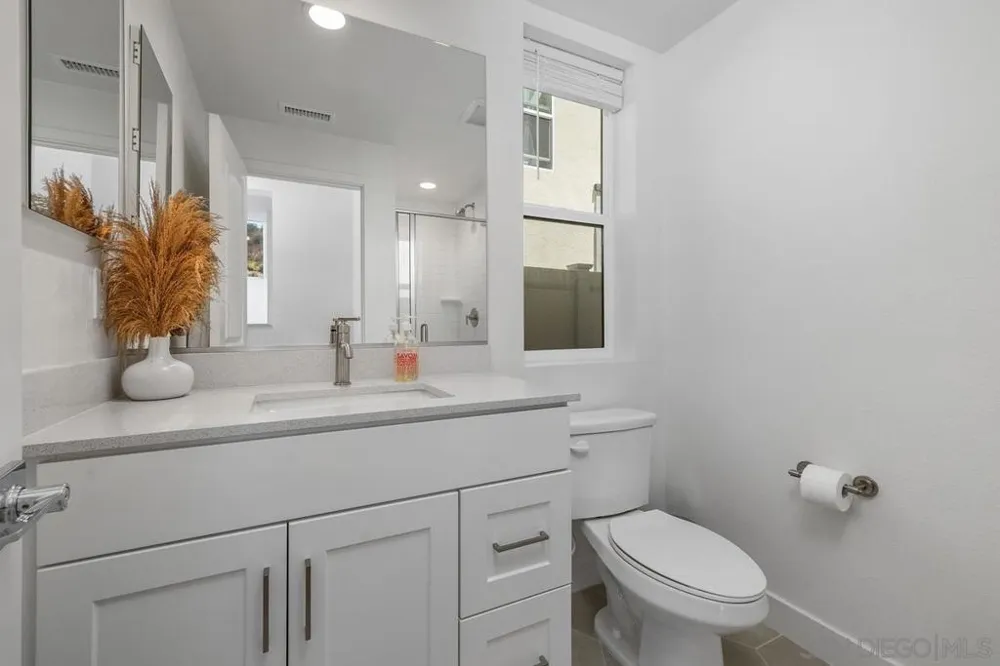 14661 Dunleer Way San Diego, CA 92126