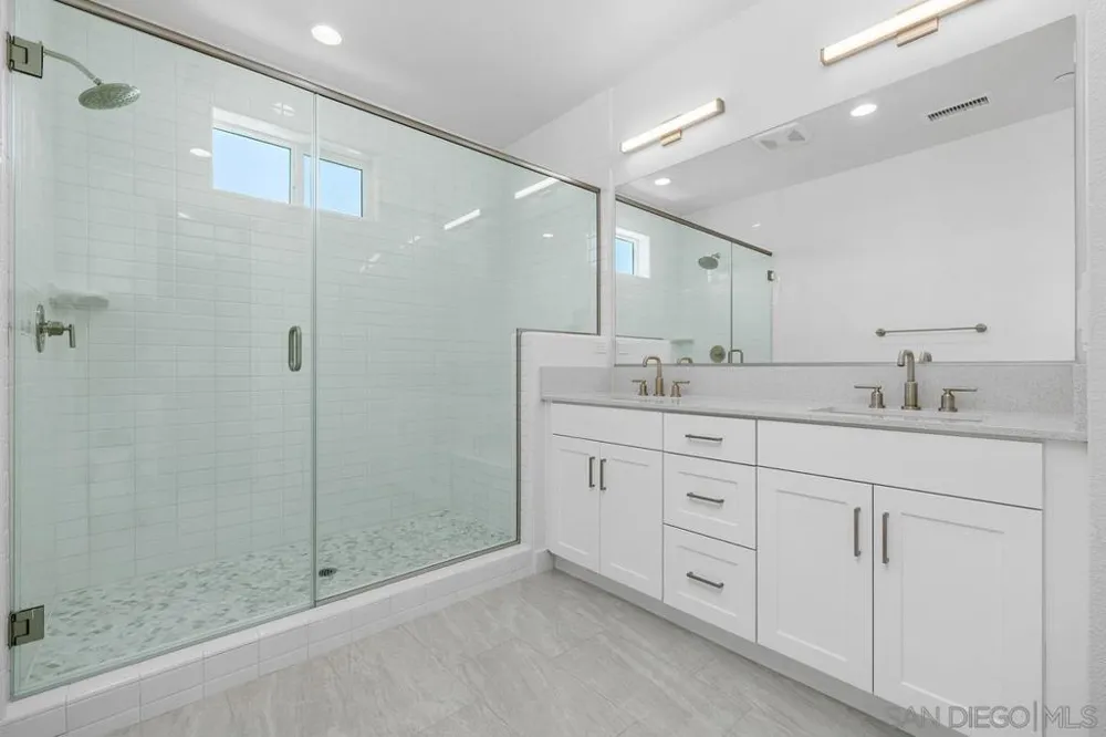 14661 Dunleer Way San Diego, CA 92126