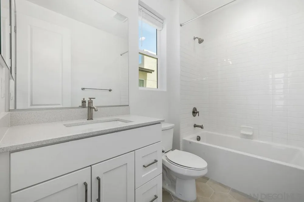 14661 Dunleer Way San Diego, CA 92126