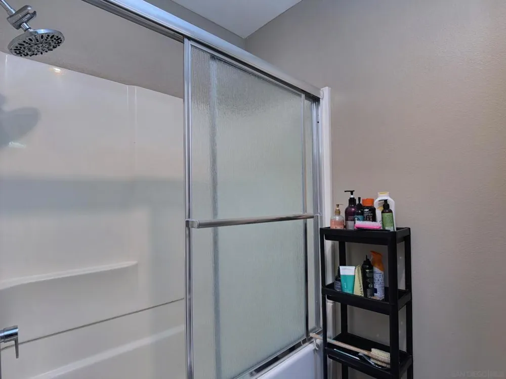 10295 Moorpark Spring Valley, CA 91978