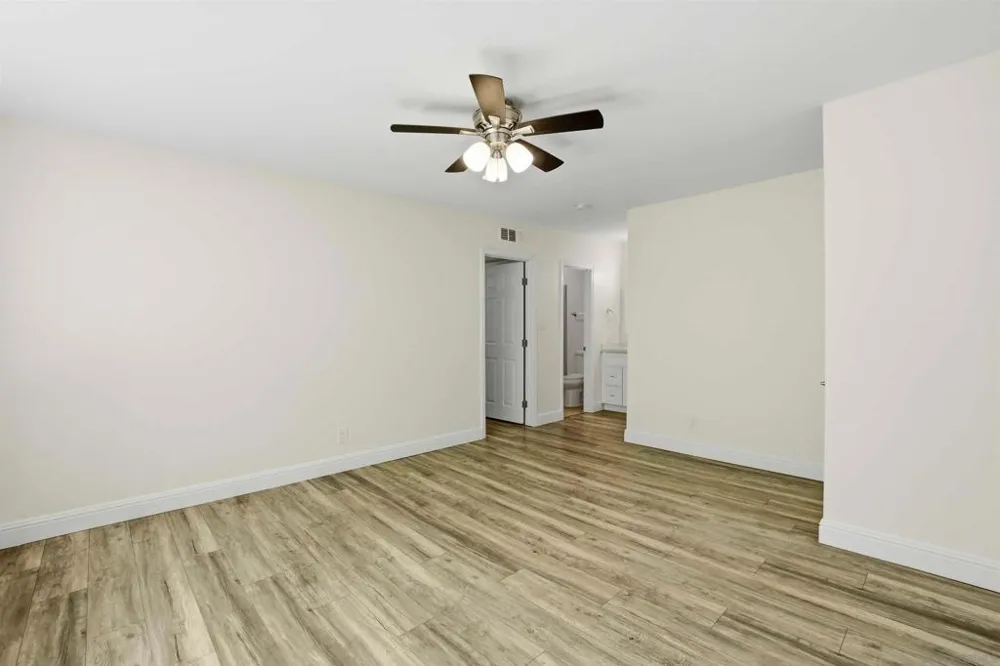 6811 Alvarado Rd #24 San Diego, CA 92120