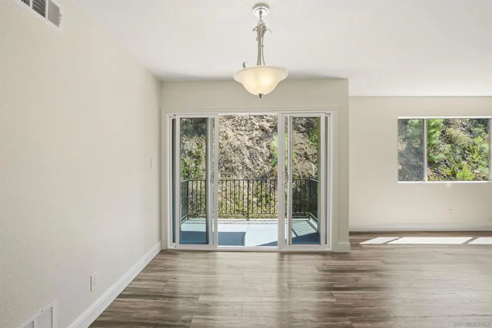 6811 Alvarado Rd #24 San Diego, CA 92120