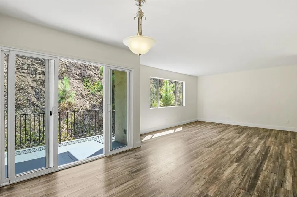 6811 Alvarado Rd #24 San Diego, CA 92120