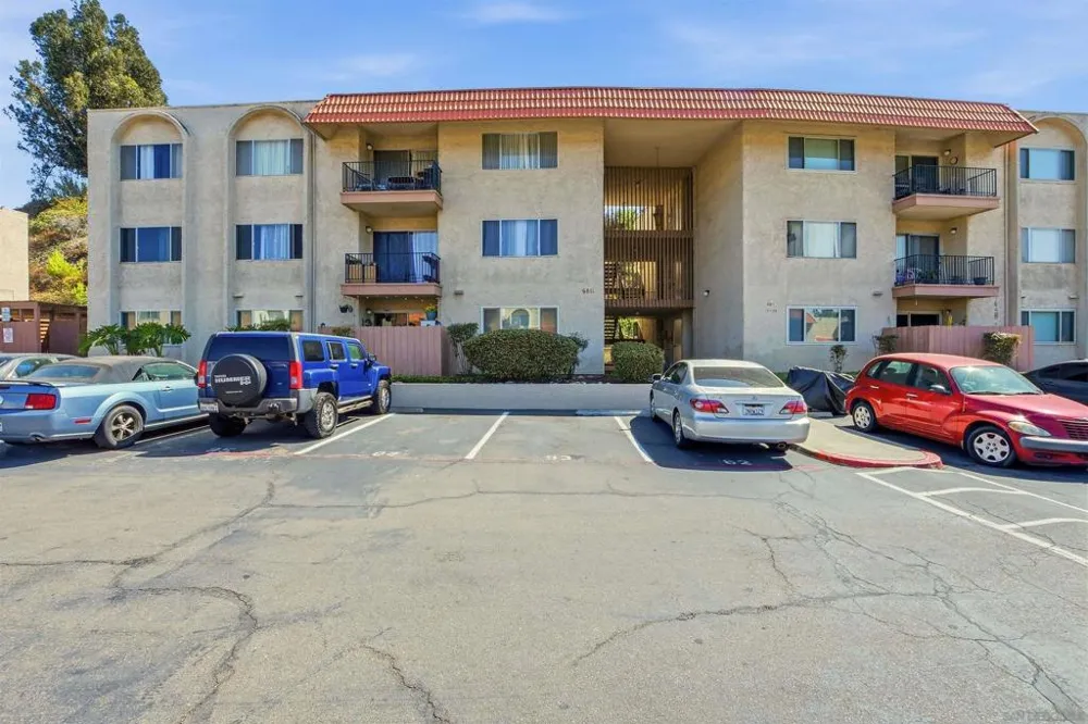6811 Alvarado Rd #24 San Diego, CA 92120