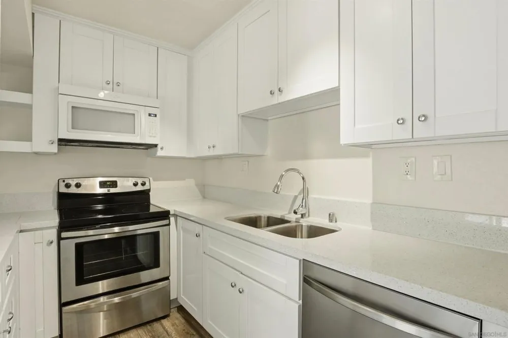 6811 Alvarado Rd #24 San Diego, CA 92120