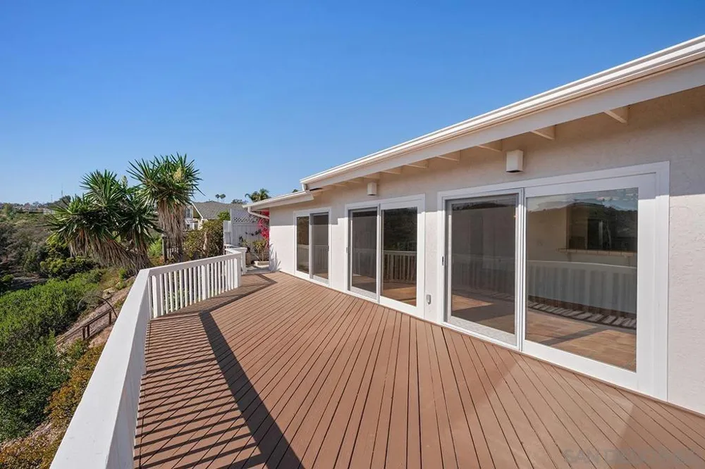 5942 Sagebrush Rd La Jolla, CA 92037