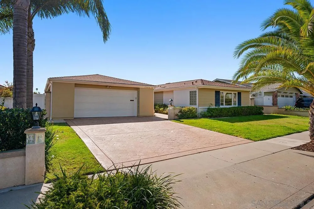 5942 Sagebrush Rd La Jolla, CA 92037