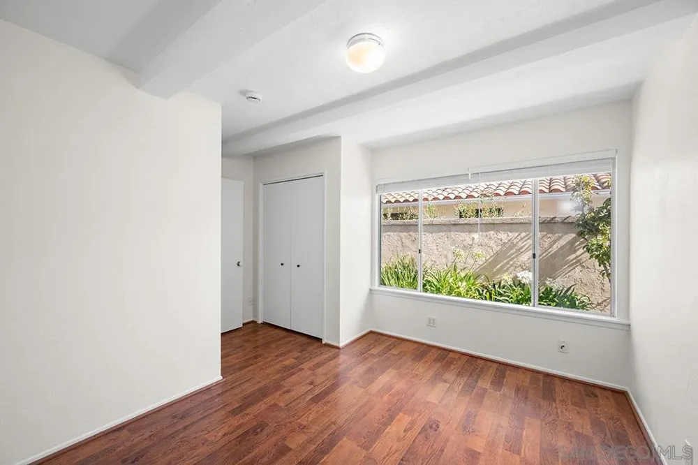 5942 Sagebrush Rd La Jolla, CA 92037