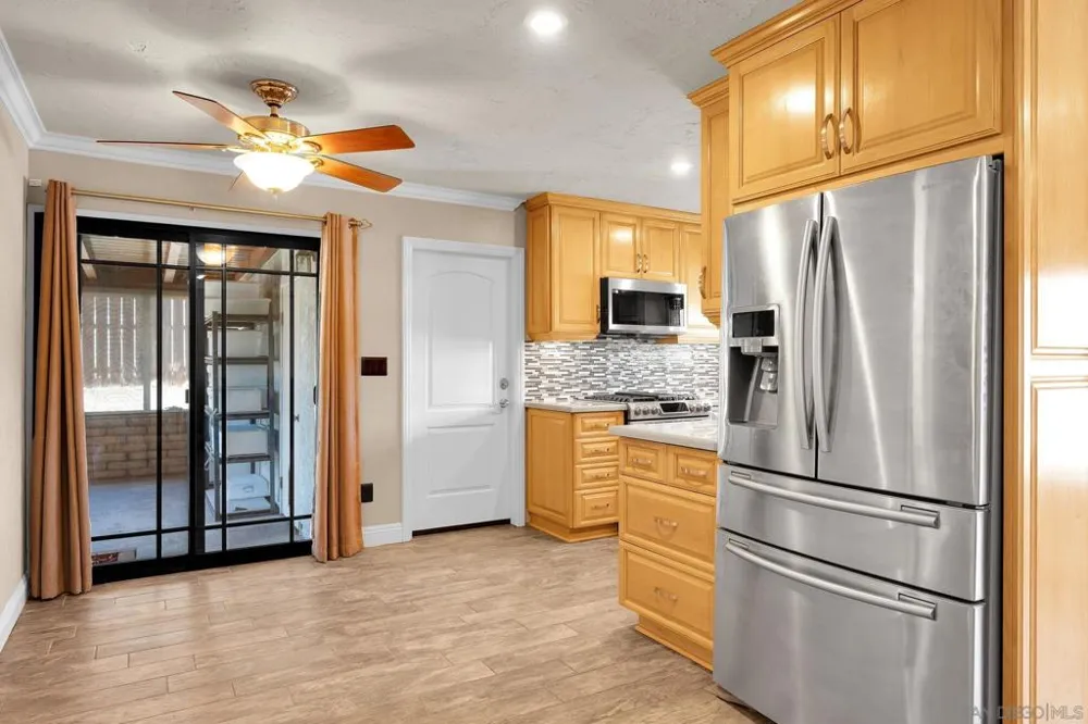 10131 Maple Tree Santee, CA 92071