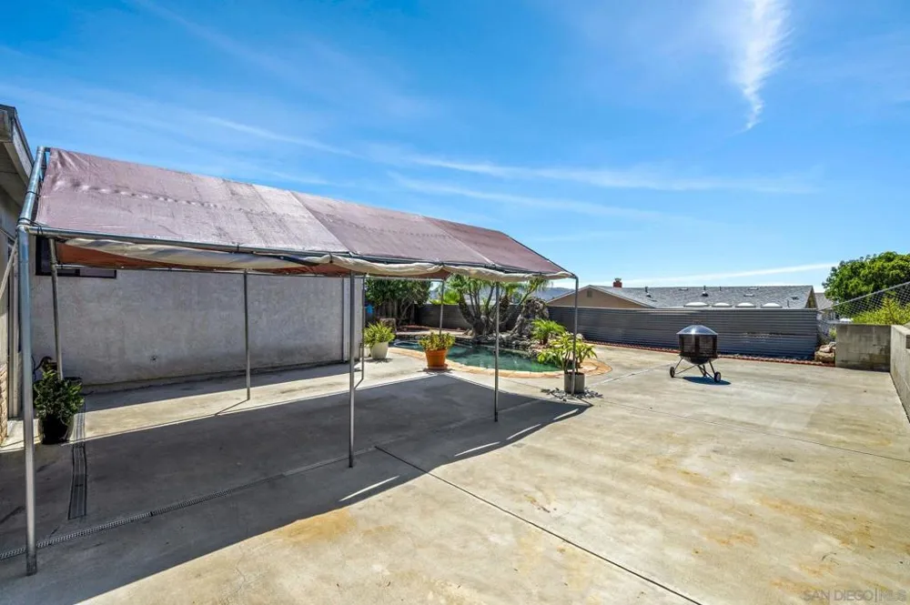 10131 Maple Tree Santee, CA 92071
